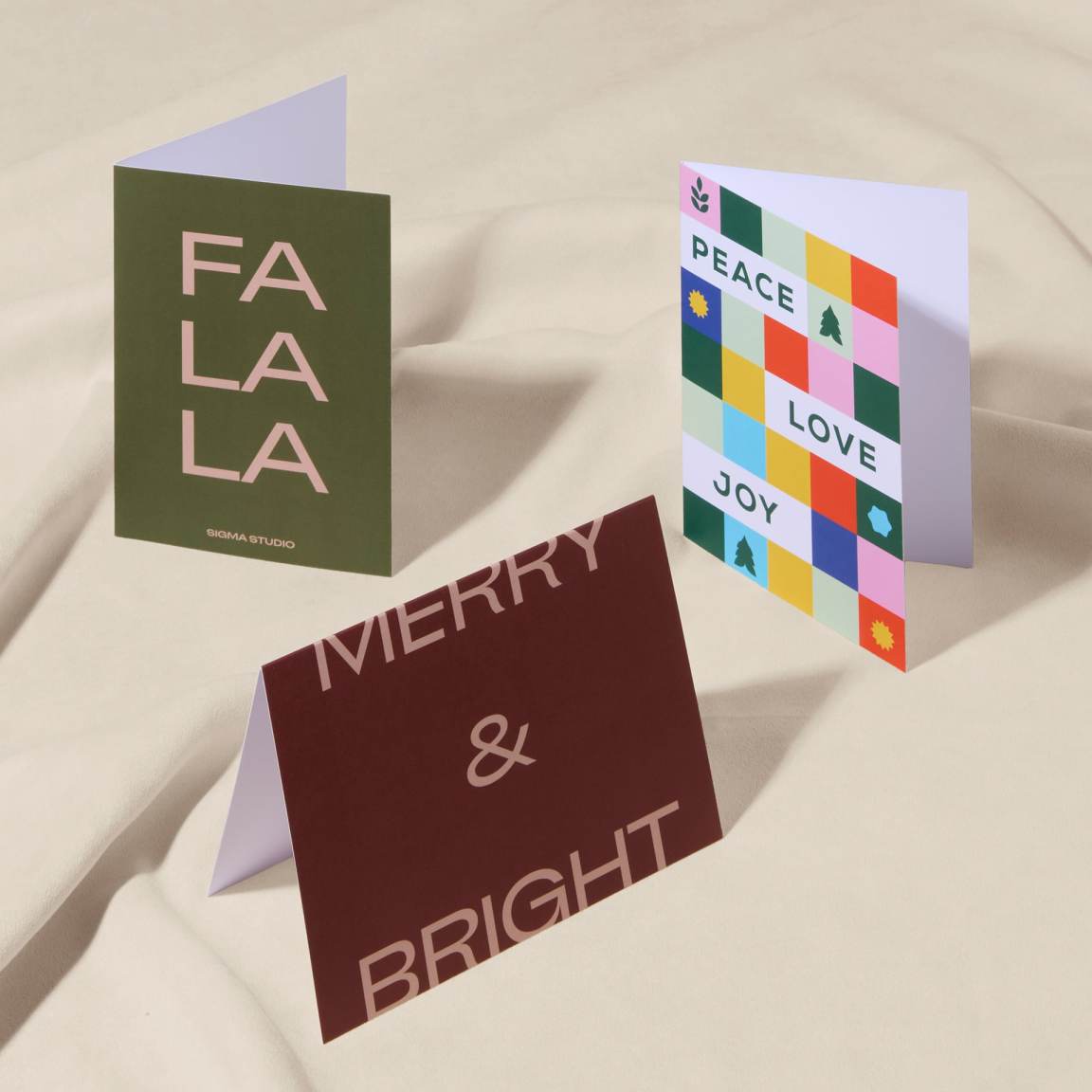 The Best Card Company 20 Assorted Christmas Notecards Boxed Set 4 X 5.12 Inch With Envelopes (10 Designs, 2 Each) Holiday Skulls And Flowers AM10775XSG-B2x10