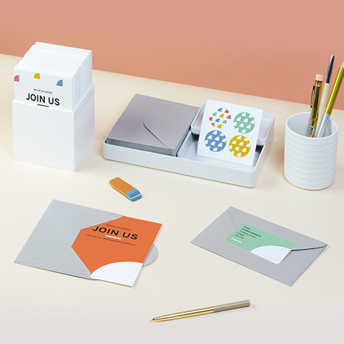 Why print with MOO? MOO Blog