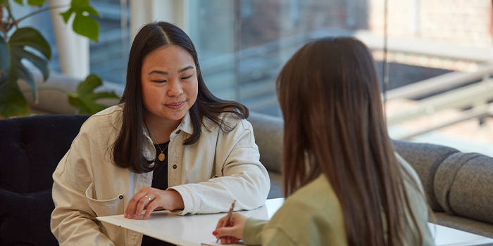 Two employees getting to know each other.