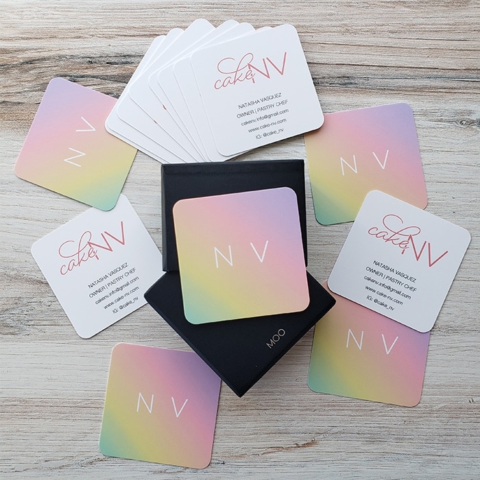 Square gradient business cards with rounded corners by Cake NV