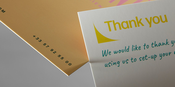 MOO Super Business Card designs with a unique thank you message 