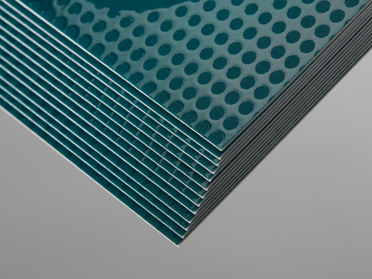 Raised Spot Gloss Business Cards