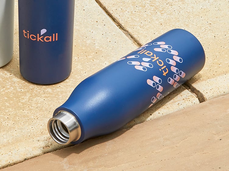 Stainless steel Water Bottles: The superheroes of drinkware.