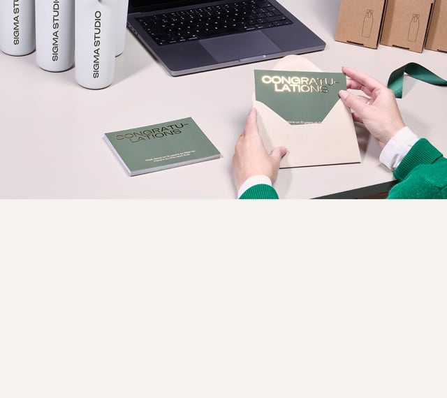 Custom Online Business Printing & Design | MOO UK