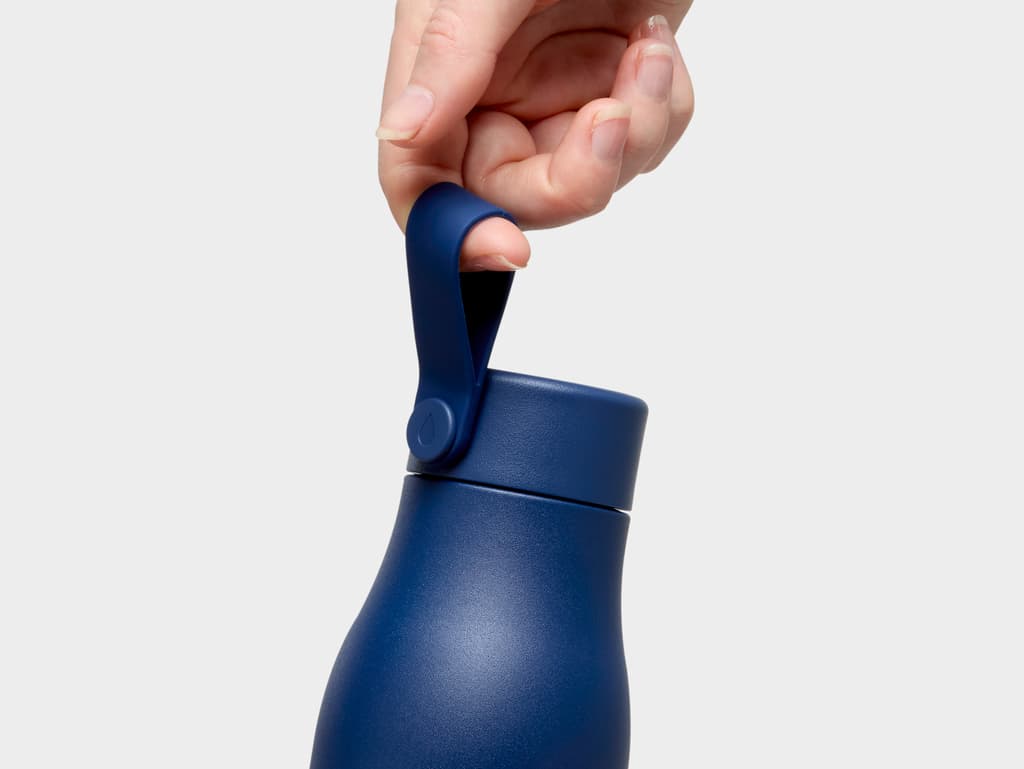MOO Water Bottle, One-sided Engraving, Midnight Blue, 18oz | MOO