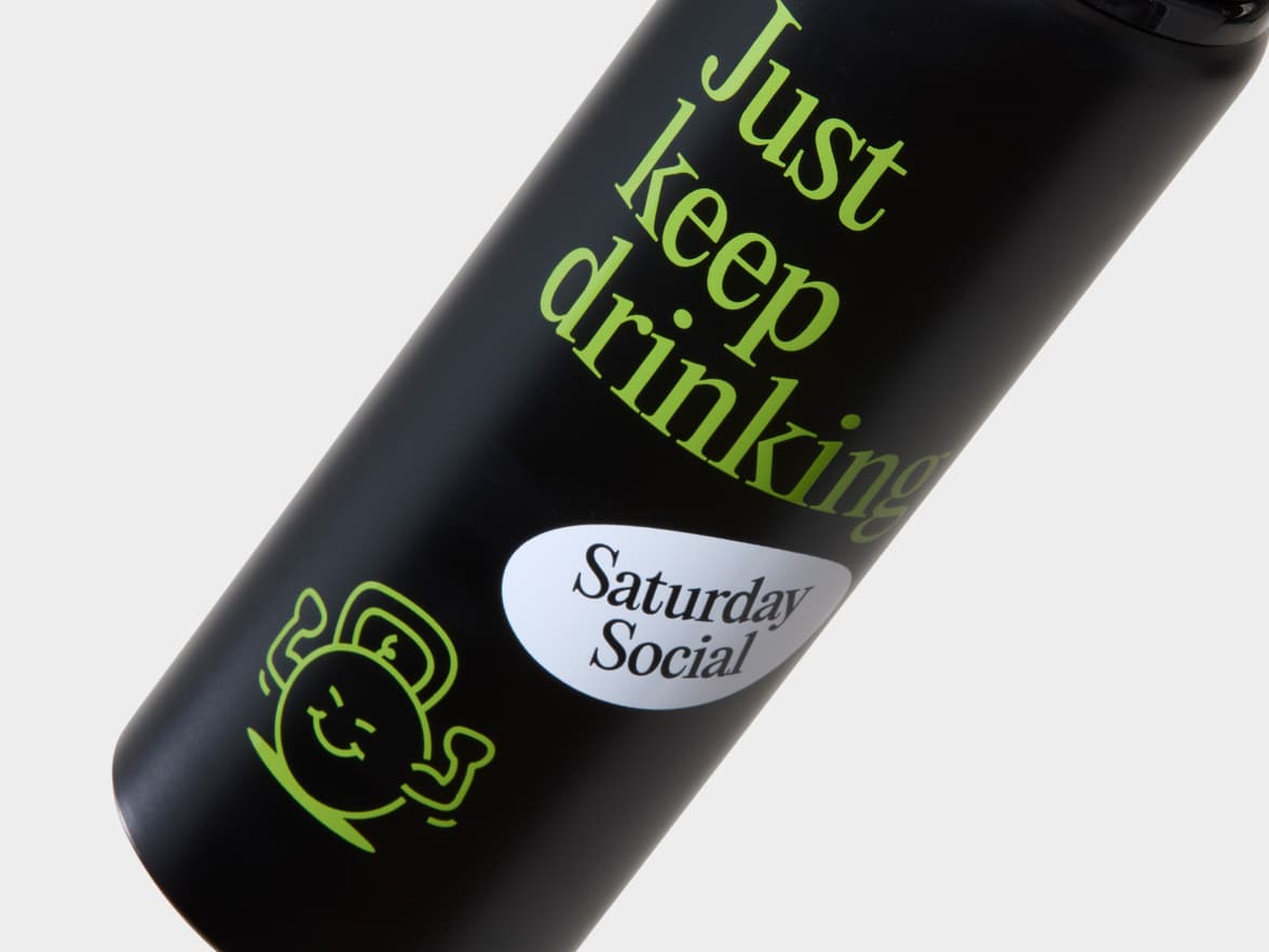 Matte Black H2Go Virtue Aliminum Water Bottle Close Up With 360 Wrap Printing Customisation