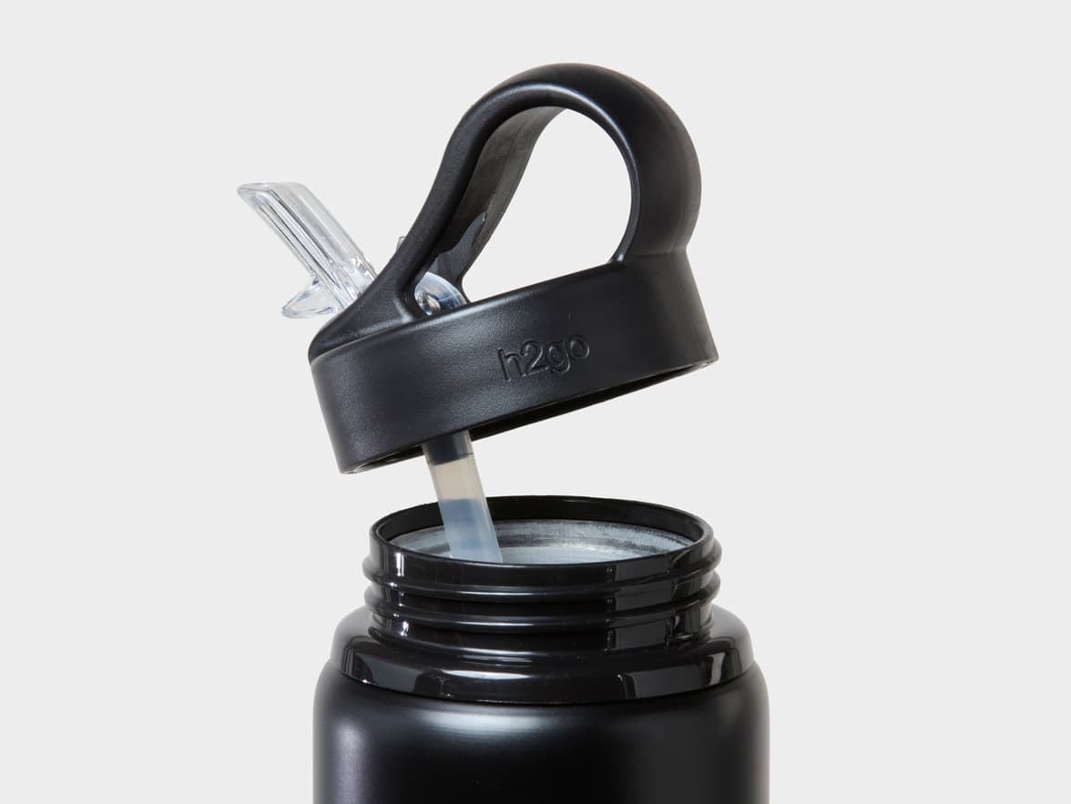 Matte Black H2Go Virtue Aliminum Water Bottle Rim And Flip Straw With One-Sided Engraving